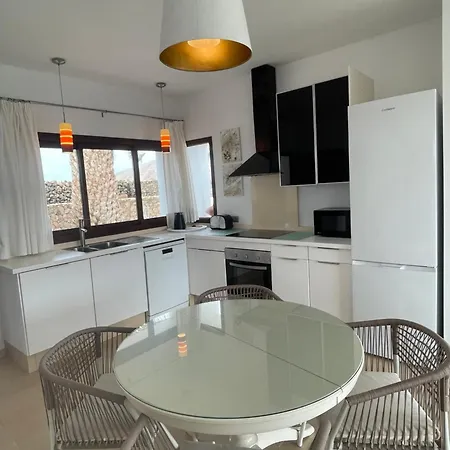 Timanfaya Villa Tinajo